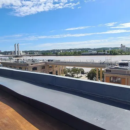 Elegance Et Confort Sur Les Quais - Vue Garonne